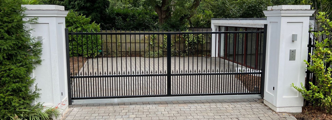 photo of Electric gates in Maidenhead Electric gates in Maidenhead